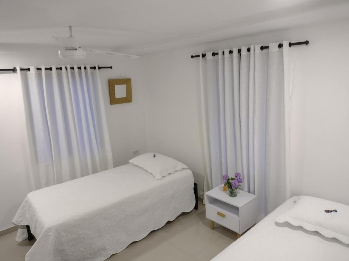 Manga Home - Hostal Картахена Экстерьер фото