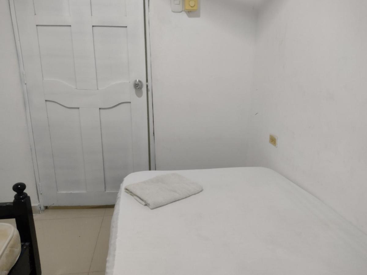 Manga Home - Hostal Картахена Экстерьер фото
